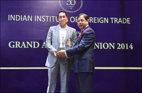 Dabur International CEO conferred �Alumnus of the Year Award 2014' by IIFT