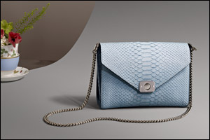Get flipping with Mulberry's new Delphie bag!