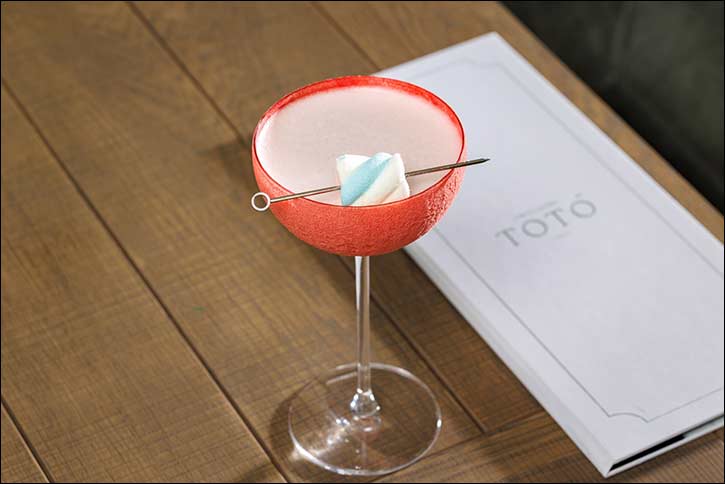 Totó Dubai Celebrates Emirati Women's Day With A Complimentary Floral-Inspired Mocktail
