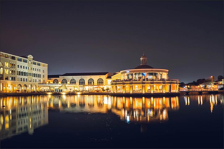 Embrace the Spirit of Ramadan with a Curated Iftar and Suhoor Stay at Millennium Lakeview Hotel